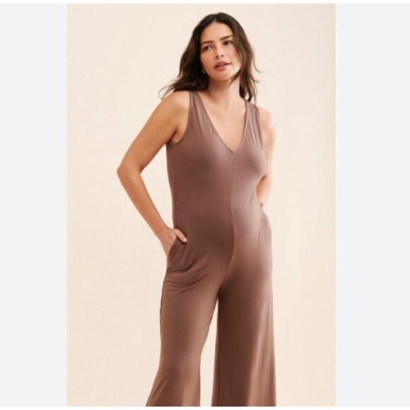 Waverles Maternity Anywhere Jumpsuit Large Wide Leg Pockets Brown - Picture 8 of 8